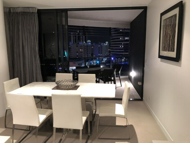 Imagen de la habitación del Hotel Large Apartment At Oracle Resort. Foto 22