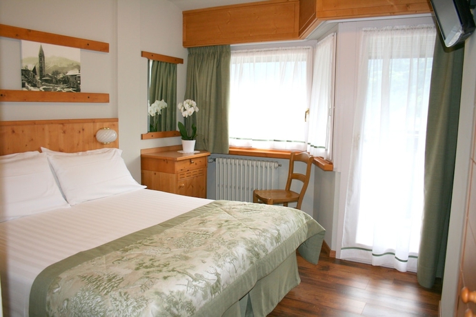 Imagen de la habitación del Hotel Larice Bianco. Foto 2