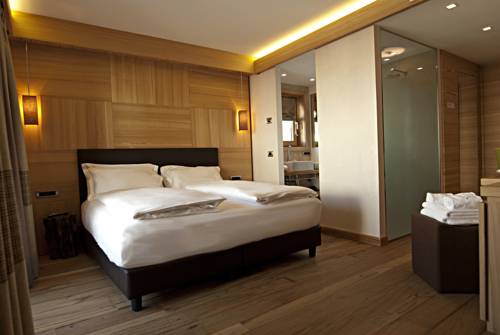 Imagen de la habitación del Hotel Larice Suiteandbreakfast. Foto 8