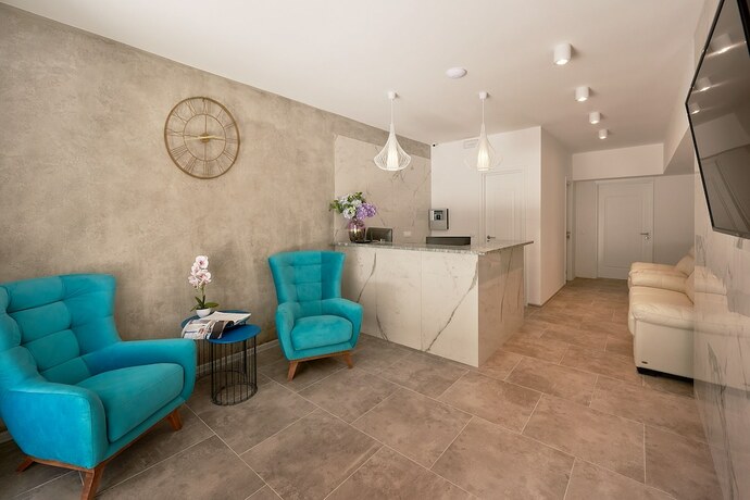 Imagen general del Hotel Larimar, Becici. Foto 4
