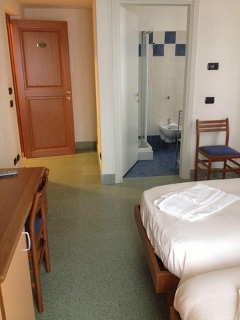 Imagen general del Hotel Lario. Foto 16