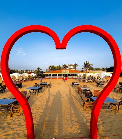 Imagen de los interiores del Hotel Larios Beach Holidays. Foto 14