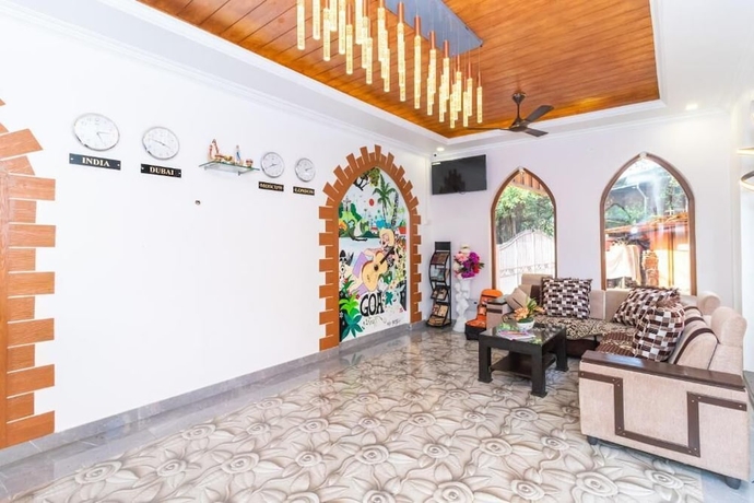 Imagen de los interiores del Hotel Larios Beach Holidays. Foto 19