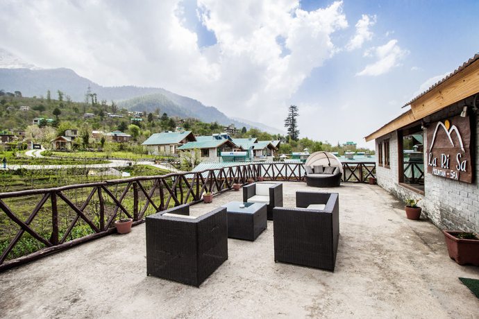 Imagen de la habitación del Hotel Larisa Resort, Manali. Foto 5