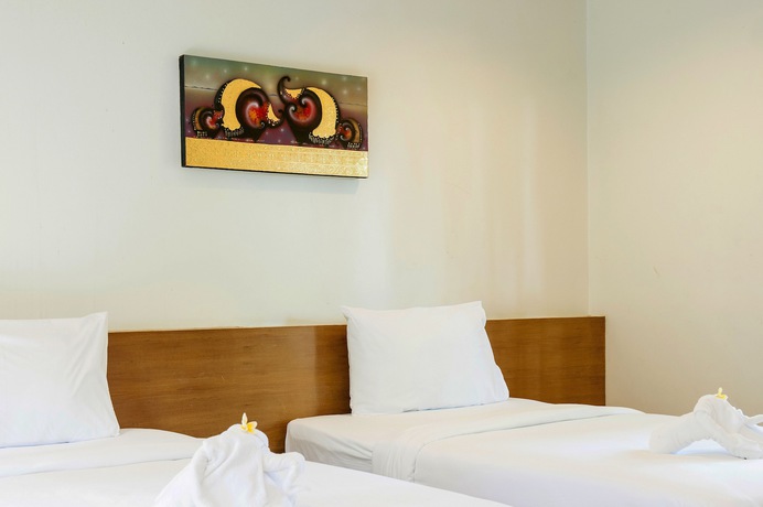 Imagen de la habitación del Hotel Larissa Samed Resort. Foto 2