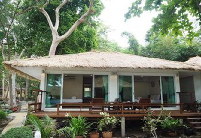 Imagen de los interiores del Hotel Larissa Samed Resort. Foto 19