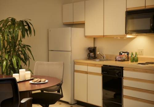 Imagen de la habitación del Hotel Larkspur Landing Bellevue - An All-suite. Foto 8