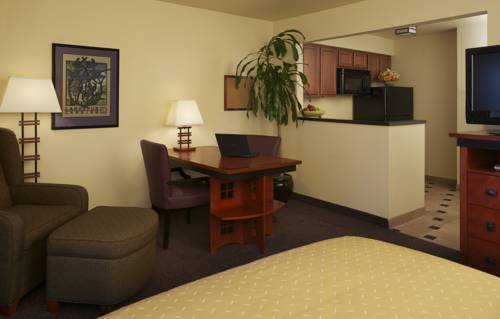 Imagen de la habitación del Hotel Larkspur Landing Campbell - An All-suite. Foto 4