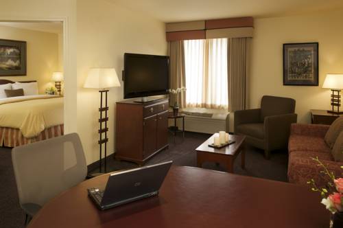 Imagen de la habitación del Hotel Larkspur Landing Extended Stay Suites Hillsboro. Foto 10