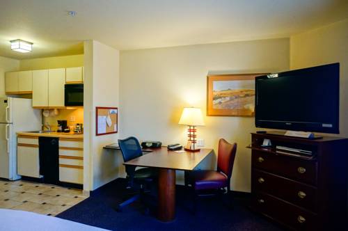 Imagen de la habitación del Hotel Larkspur Landing Extended Stay Suites Pleasanton. Foto 10