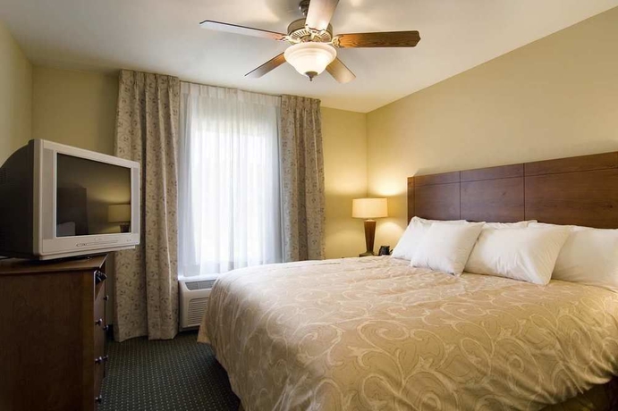 Imagen de la habitación del Hotel Larkspur Landing Extended Stay Suites St. Louis Riverport - Airport West. Foto 6