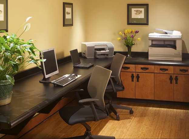 Imagen de los interiores del Hotel Larkspur Landing Milpitas - An All-suite. Foto 19