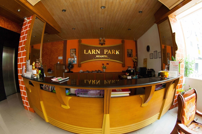 Imagen de los interiores del Hotel Larn Park Resortel. Foto 11