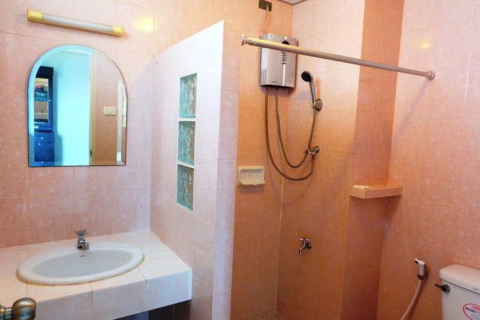 Imagen de la habitación del Hotel Larrivee. Foto 13