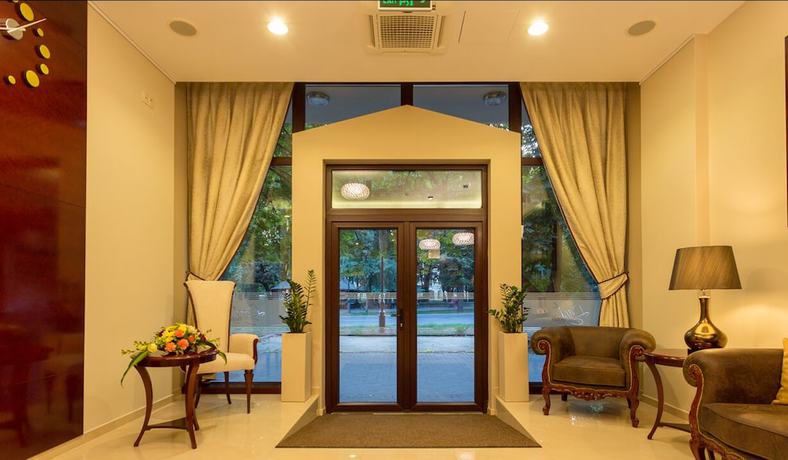 Imagen de los interiores del Hotel L\'art Carei. Foto 19