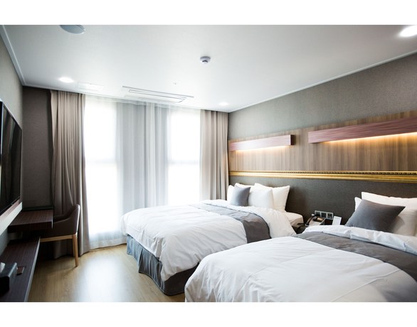 Imagen de la habitación del Hotel L'art Gimpo. Foto 8