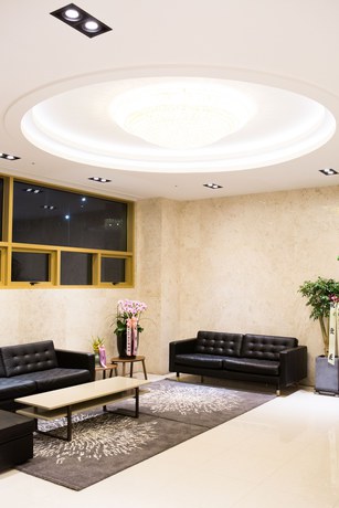 Imagen de los interiores del Hotel L'art Gimpo. Foto 14