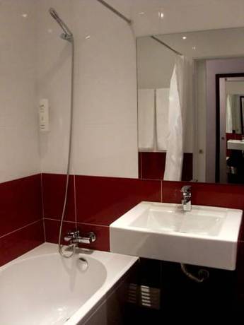 Imagen de la habitación del Hotel Larverde. Foto 8