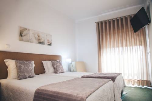 Imagen de la habitación del Hotel Larverde. Foto 13