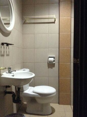 Imagen general del Hotel Larville Pool Garden Resort and Restaurant. Foto 5