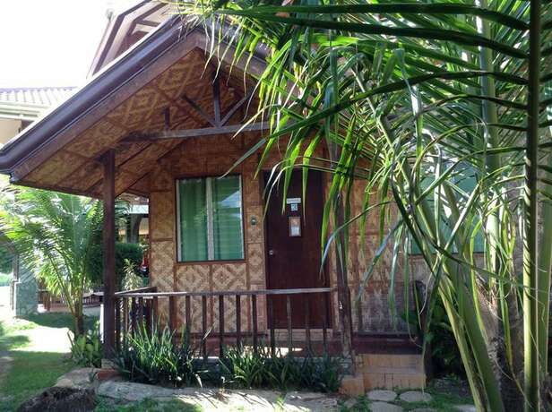 Imagen general del Hotel Larville Pool Garden Resort and Restaurant. Foto 11