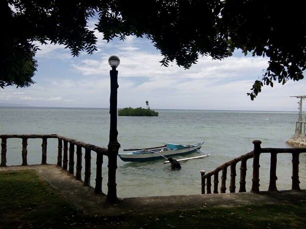 Imagen general del Hotel Larville Pool Garden Resort and Restaurant. Foto 12