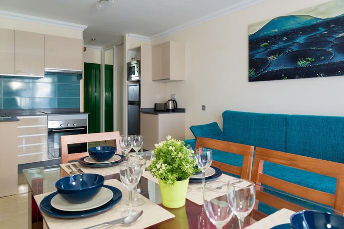 Imagen de la habitación del Hotel Las Adelfas. Foto 5