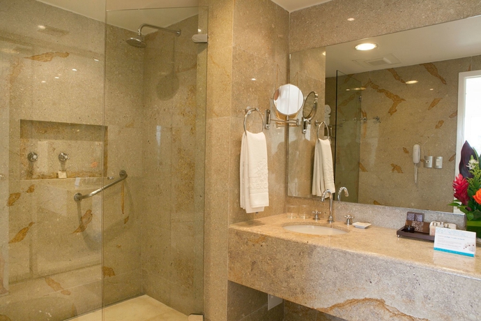 Imagen de la habitación del Hotel Las Americas Resort. Foto 9