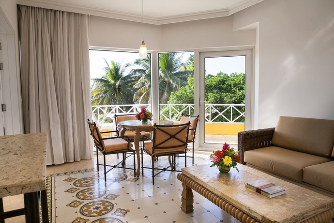 Imagen de los interiores del Hotel Las Americas Resort. Foto 15