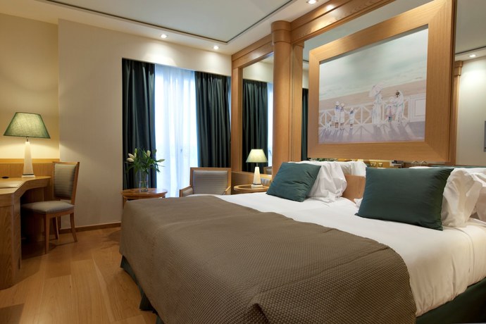 Imagen de la habitación del Hotel Las Arenas Balneario Resort. Foto 3