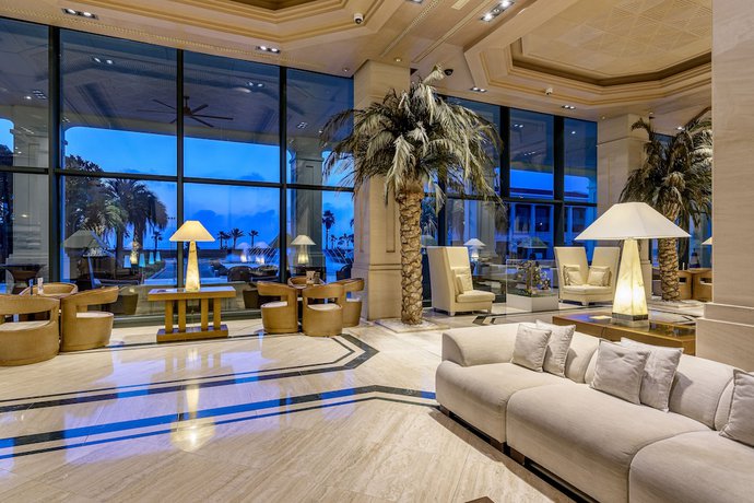 Imagen de los interiores del Hotel Las Arenas Balneario Resort. Foto 18