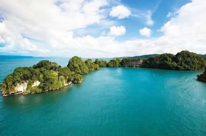 Imagen de los exteriores del Hotel Las Ballenas Escondidas. Foto 13