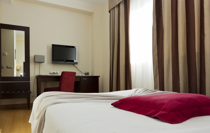 Imagen de la habitación del Hotel Las Bovedas. Foto 10