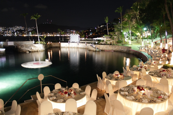 Imagen de los exteriores del Hotel Las Brisas Acapulco. Foto 10