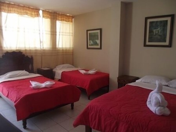 Imagen de la habitación del Hotel Las Brisas Hostal. Foto 13