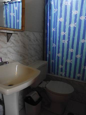 Imagen de la habitación del Hotel Las Brisas Hostal. Foto 14