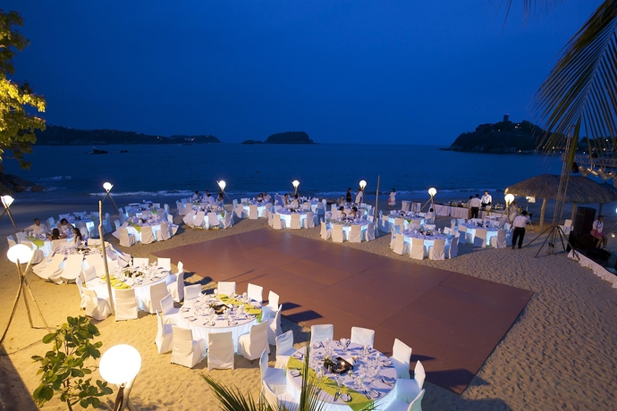 Imagen de los exteriores del Hotel Las Brisas Huatulco. Foto 10