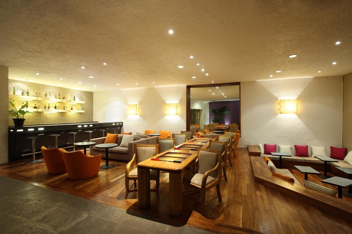 Imagen del bar/restaurante del Hotel Las Brisas Ixtapa. Foto 9