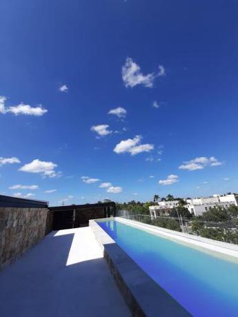 Imagen general del Hotel Las Brisas M&eacute;rida. Foto 5