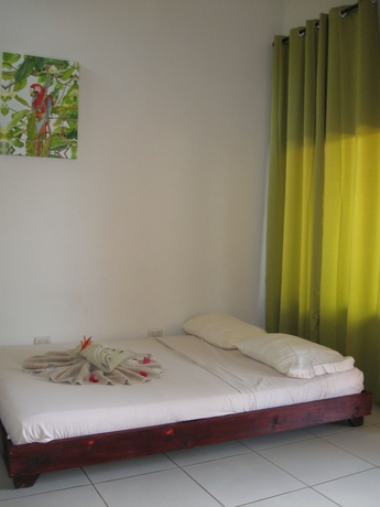 Imagen de la habitación del Hotel Las Brisas Resort and Villas. Foto 7