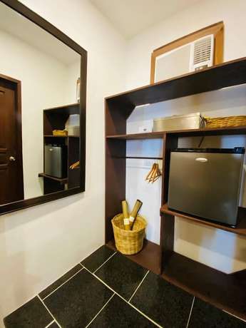 Imagen de la habitación del Hotel Las Cabanas Beach Resort. Foto 5
