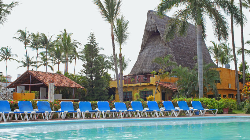 Imagen de la piscina del Hotel Las Cabanas Del Capitan. Foto 15