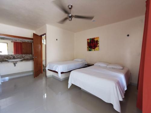 Imagen general del Hotel Las Caba&ntilde;as Del Doctor. Foto 4