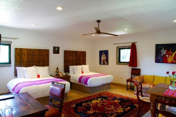 Imagen de la habitación del Hotel Las Calandrias de Atlixco. Foto 10