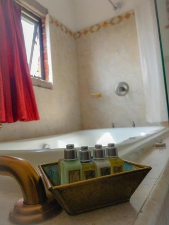 Imagen de la habitación del Hotel Las Calandrias de Atlixco. Foto 14