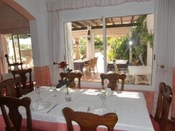 Imagen del bar/restaurante del Hotel Las Calas, Agua Amarga. Foto 17