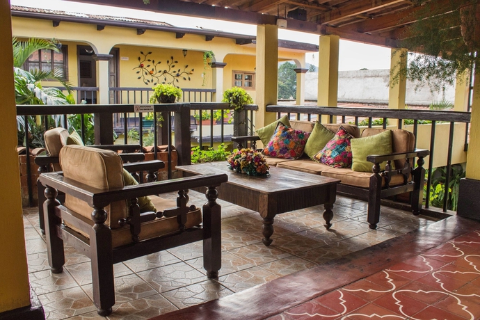 Imagen de los exteriores del Hotel Las Camelias Inn. Foto 11