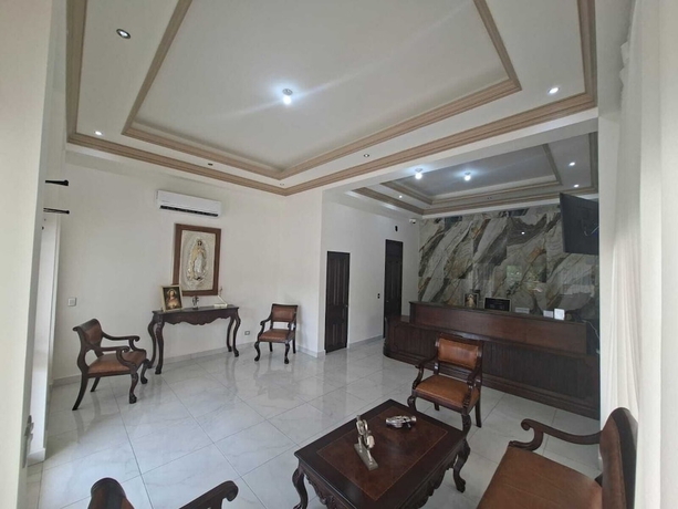 Imagen de los interiores del Hotel Las Carolinas, Cadereyta Jim&eacute;nez. Foto 15
