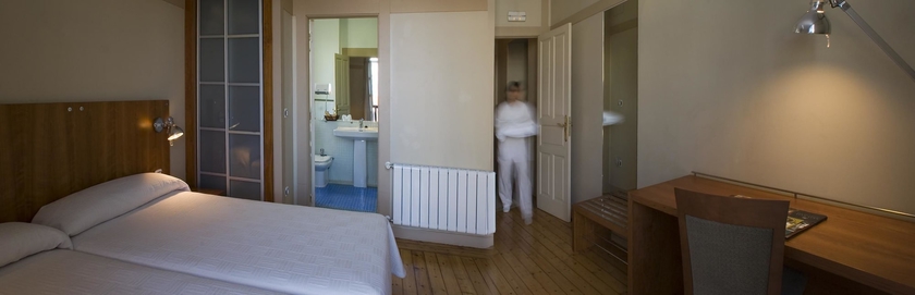 Imagen de la habitación del Hotel Las Carolinas Garden. Foto 9