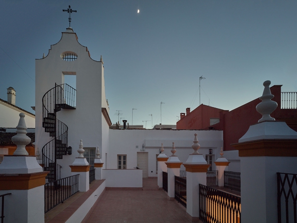 Imagen de los exteriores del Hotel Las Casas De El Arenal. Foto 9